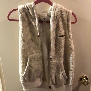 ✨BILLA BONG Sherpa Vest